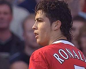 Cristiano_Ronaldo_240905.jpg
